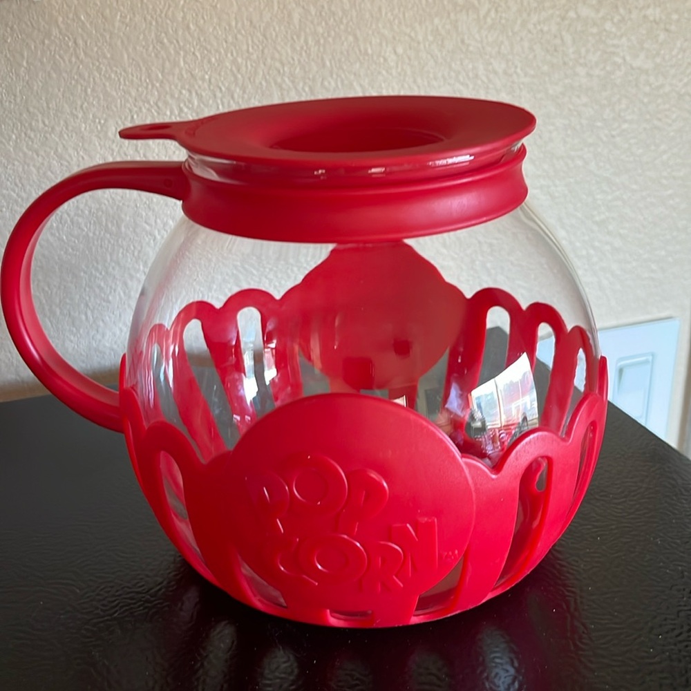 Microwave Pop Corn Maker w/instructions-NEW